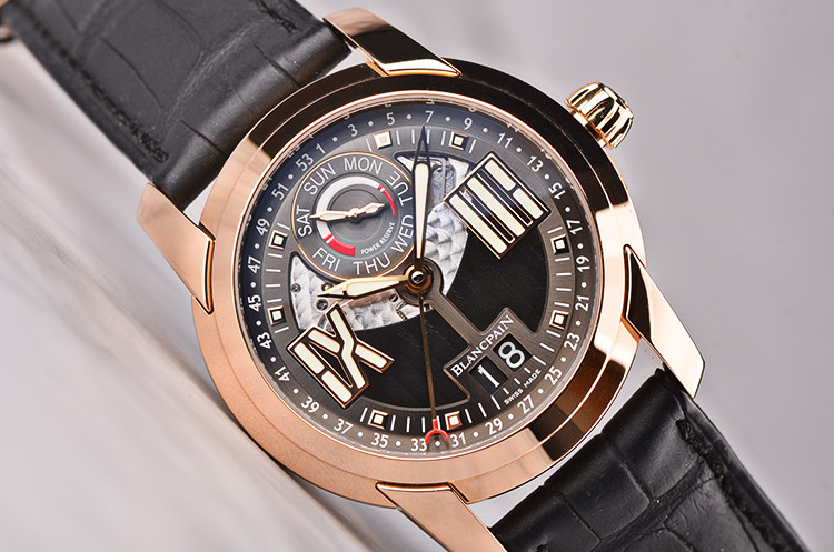 已售出【97新】宝珀进化系列玫瑰金动显双历8日链皮带男表8837-3630-53B