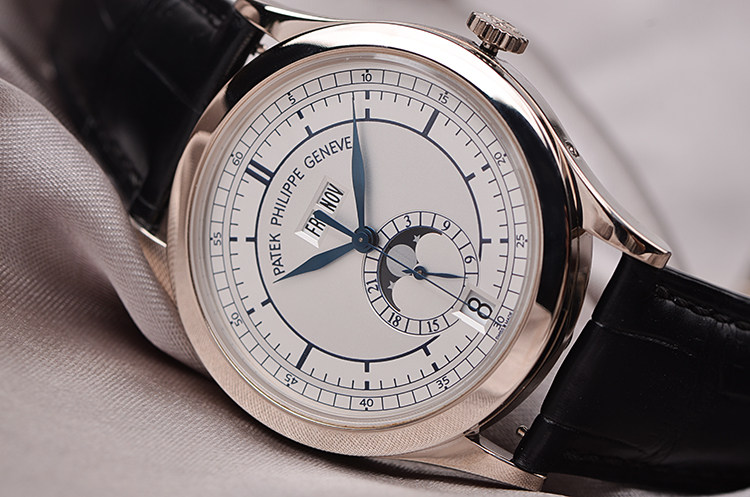 已售出【98新】百达翡丽复杂功能时计系列白金年历月相男表5396G-001