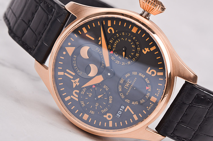 【98新】万国大飞玫瑰金限量版万年历南北月相7日链男表IW502635