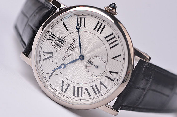 已售出【98新】卡地亚白金大日历小三针折叠扣皮带手上链男表W1550751