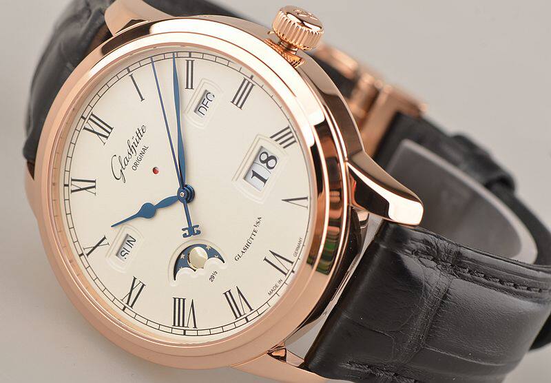 已售出【98新】格拉苏蒂参议员玫瑰金万年历月相自动男表100-02-22-05-05