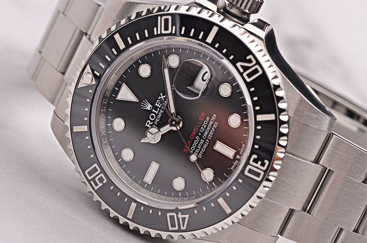 【未使用品】劳力士新款海使型单红专业潜水自动男表126600有卡