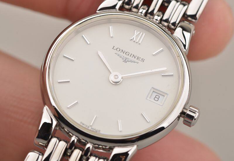 已售出【97新】浪琴优雅系列白面两针日历石英钢带女表L5 .132.4