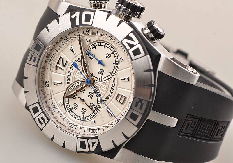 【已售出】罗杰杜彼easy diver 白盘45分钟计时折叠扣胶带