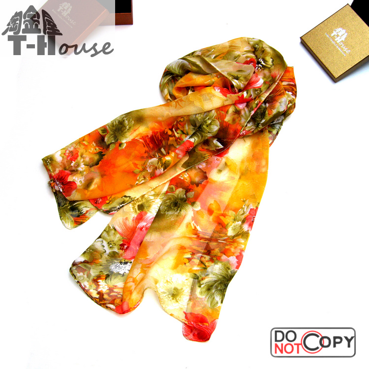 春季长款百搭丝巾