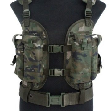 户外运动马甲射击背心战术背心户外马甲携行具95子弹袋