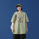 浅绿色