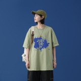 浅绿色