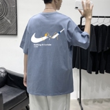 宝蓝色