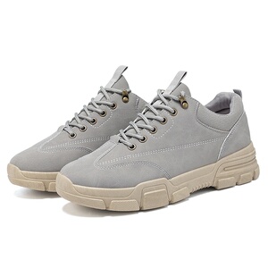 X2582P35秋冬新款马丁靴复古风低帮男士靴子男英伦战狼工装靴子图片 X2582P35秋冬新款马丁靴复古风低帮男士靴子男英伦战狼工装靴子图片