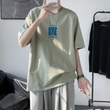 浅绿色