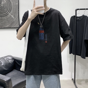 T1754P25 港风100%棉2022新款短袖T恤男可乐瓶印花青春休闲T恤图片