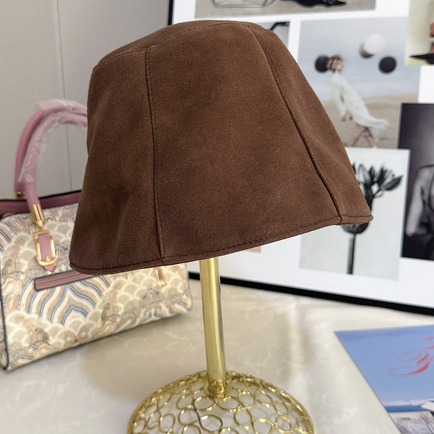 真皮小羊皮渔夫帽女秋冬保暖气质水桶帽子百搭盆帽反绒皮气质女帽