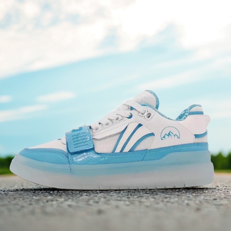 李宁女子反伍低帮板鞋Rookie2