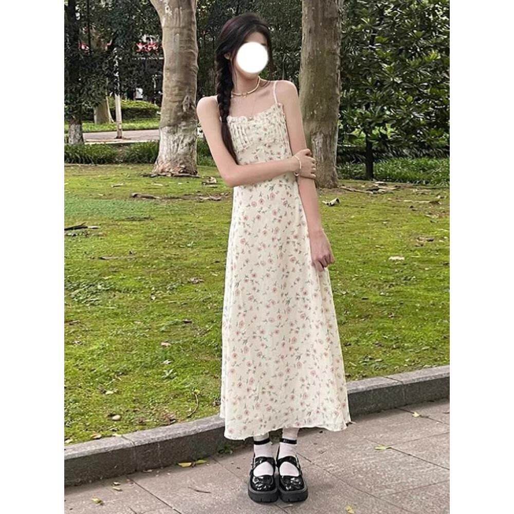初恋风碎花吊带裙女早春韩版法式桔梗盐系温柔风大码连衣裙女2024