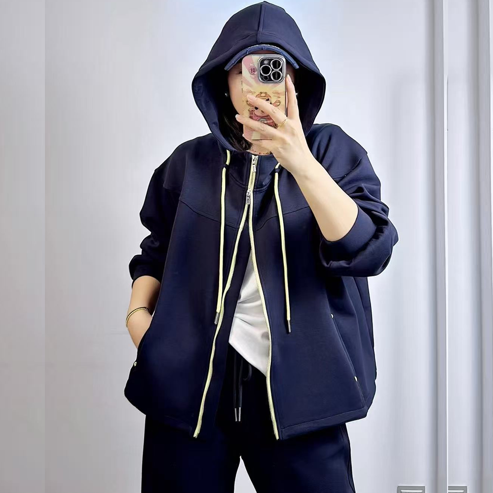 香港芸卉25682秋加大码外套女胖m