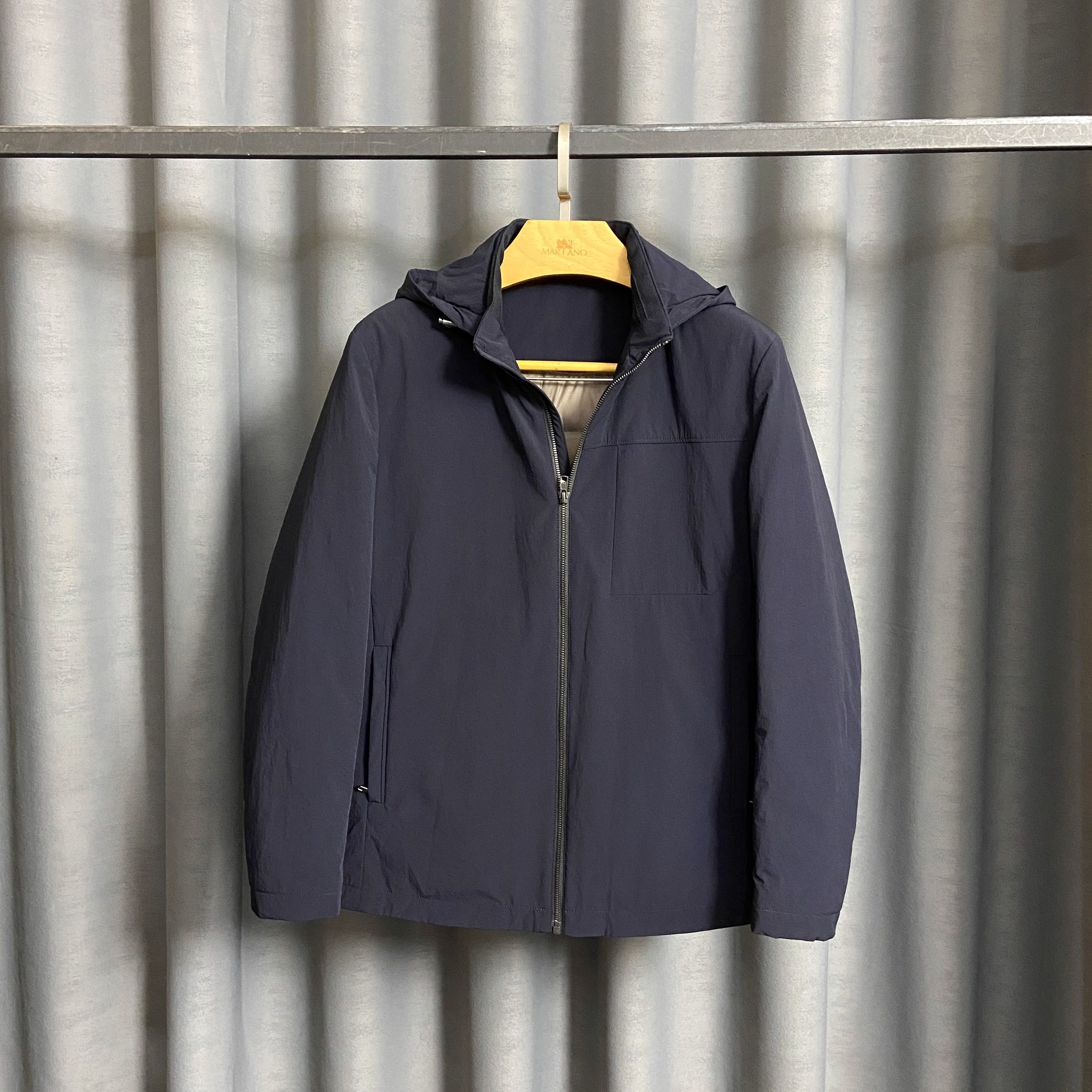 鹅绒服男装短款羽绒服