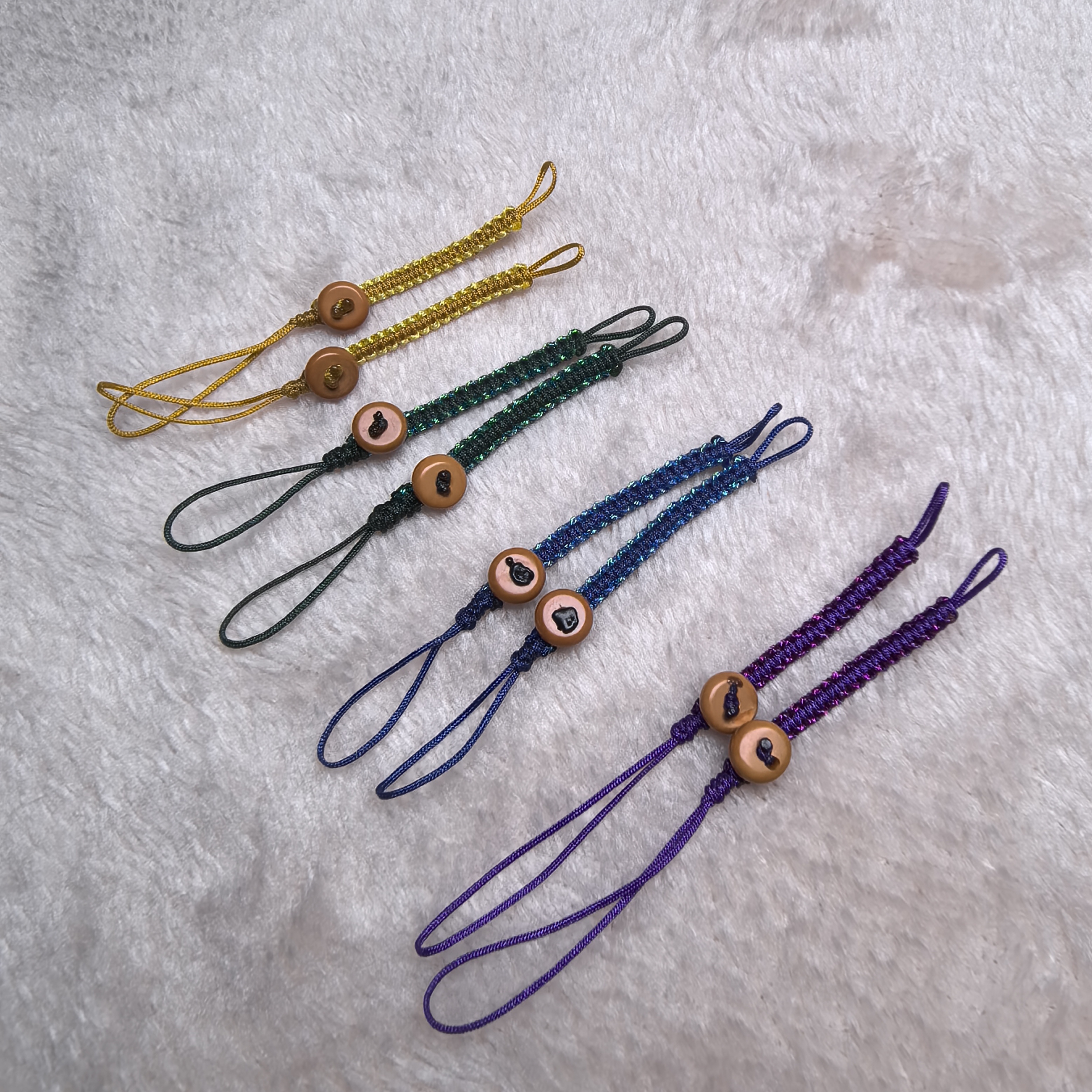 批发手工编织平结挂绳半成品diy万能手机链扣包包配饰文玩配绳