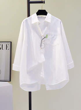 后背开叉字母白色长袖衬衫2025春新款单口袋中长款衬衣百搭上衣