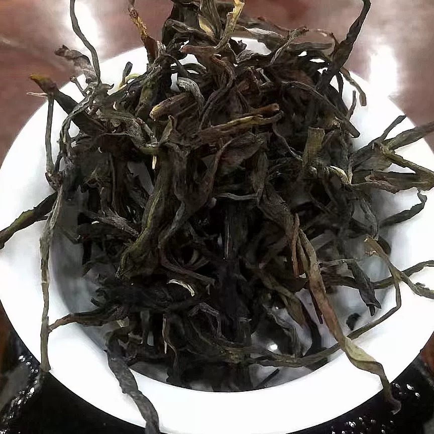 2025年春云南临沧昔归母树单株古树茶普洱茶回甘生津猛高香