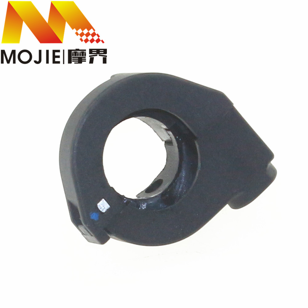 适用铃木红宝UM125T-A/C油门手把壳固定座 加油器座油门线盒
