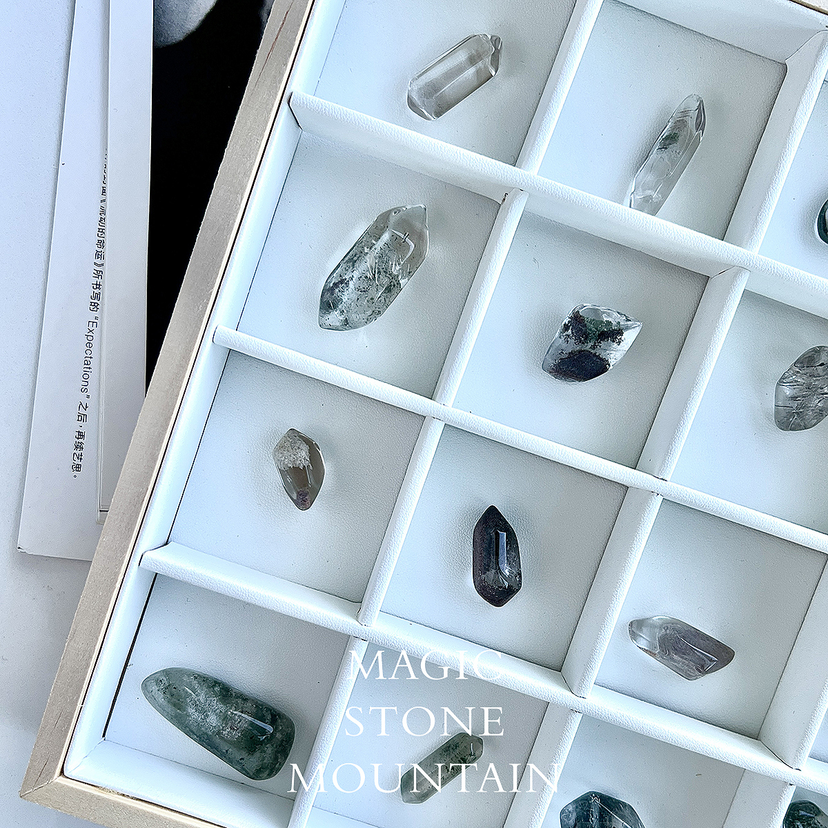 天然绿幽灵原石打磨件四季彩幽灵随型手把件千层聚宝盆吊坠礼物