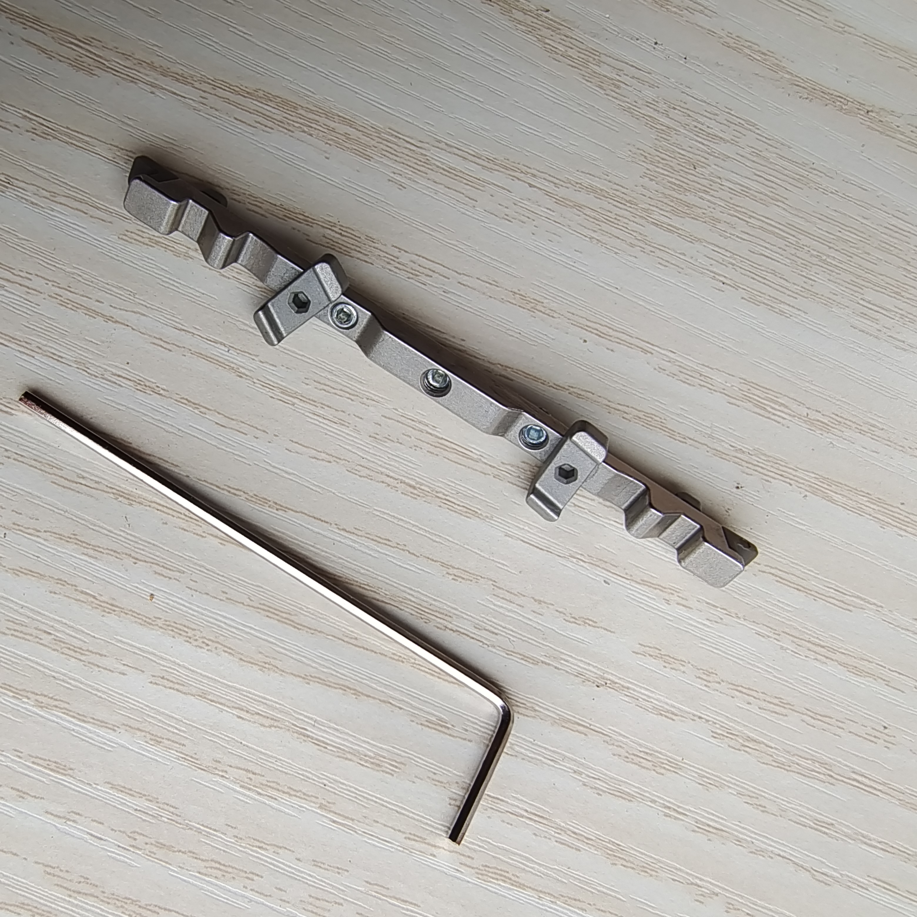 旗舰4号阻尼器后装拨动件明装挡件护卫6号8号10号通用挡件