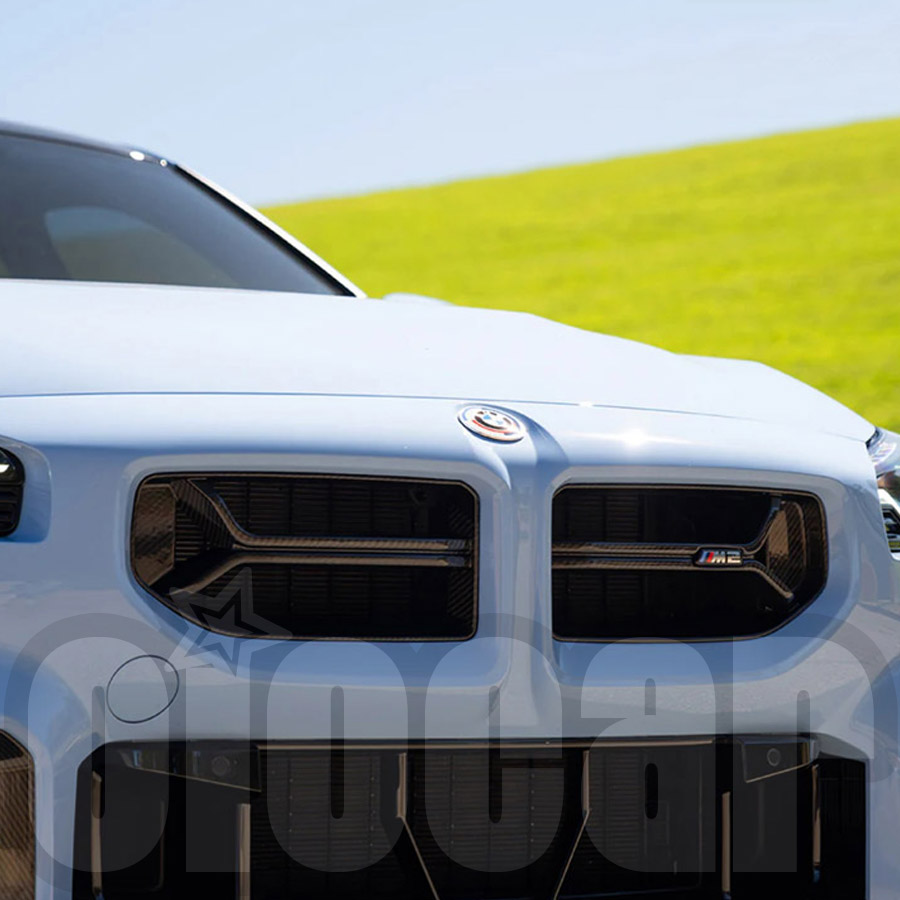 宝马G87 M2 改装oiomotors CSL款干碳碳纤维前中网