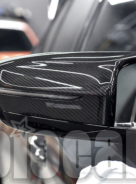 宝马F90 M5 F91 F92  M8 oiomotors MP干式碳纤维替换式后视镜壳