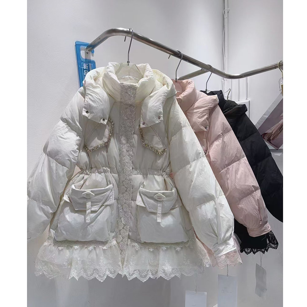 潮甜美白鸭绒连帽亮片花朵羽绒服