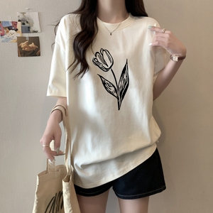 T0373-P30 100%棉精梳纯棉 简约手绘花朵印花夏装短袖T恤女宽松图片