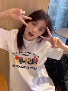 T0987-P25 夏季花儿乐园趣味T恤女白色落肩袖潮撞色印花上衣…图片