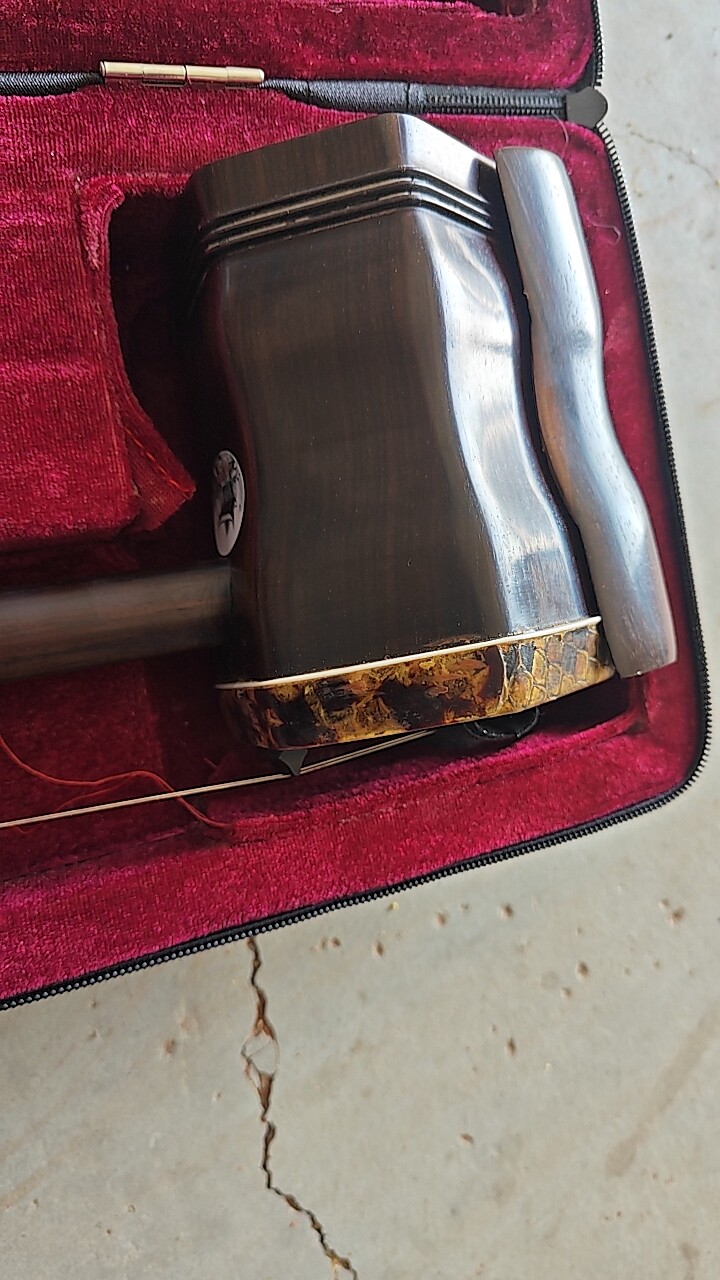 二胡翻新民族乐器抛光变新二胡制作手工出新蒙皮换杆换皮换筒