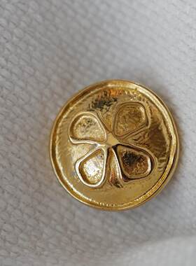 VINTAGE四个花瓣纹理金色纽扣