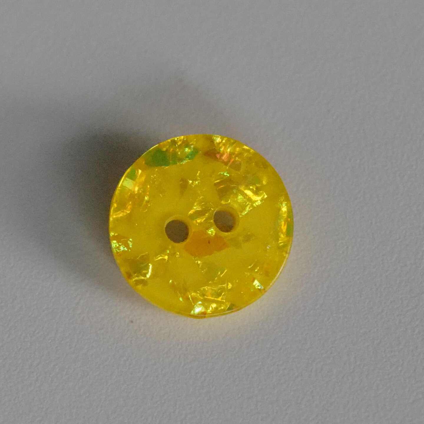 15mm 一颗价格英国Textile Garden阳光黄色闪亮涤纶纽扣