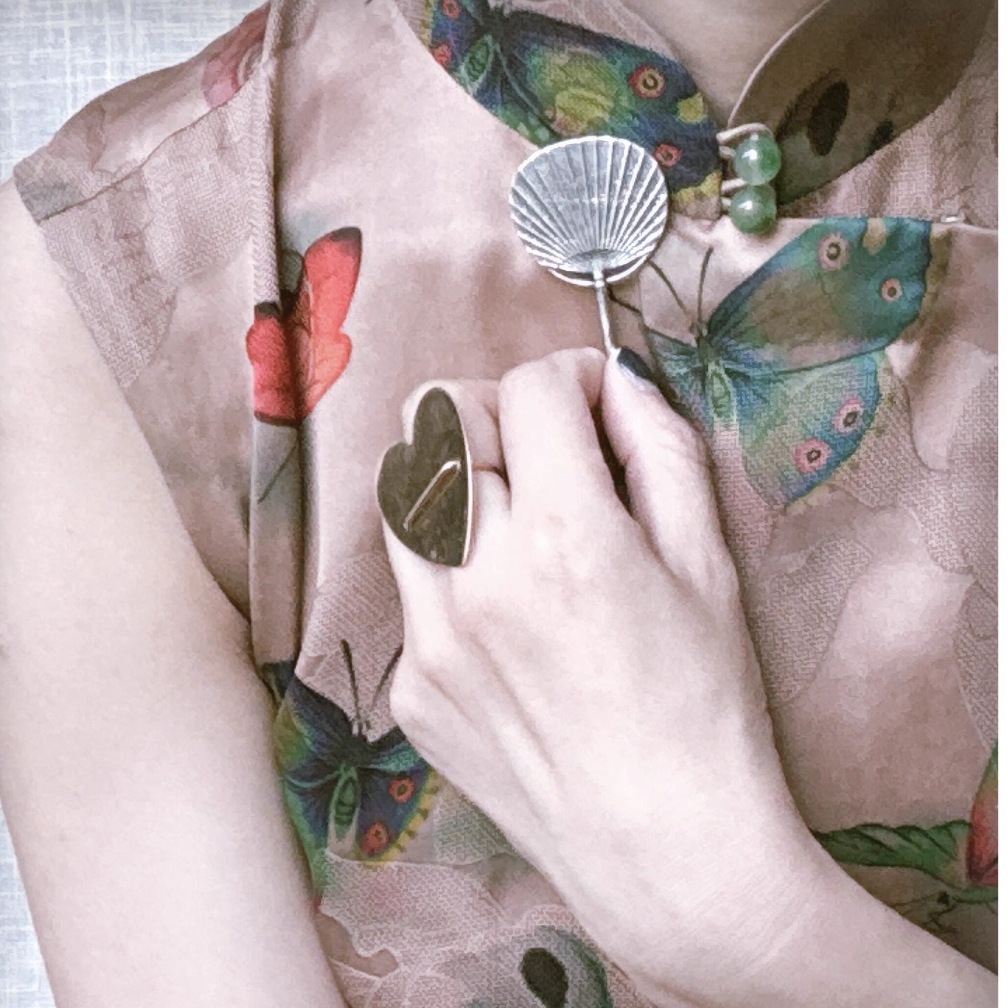 银色花鸟图扇子金属别针图片
