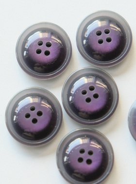 20mm一颗价英国Textile Garden中心月光猫眼感紫色黑色渐变纽扣