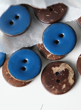 20mm一颗价英国Textile Garden光亮宝蓝色树脂椰壳可可基底纽扣