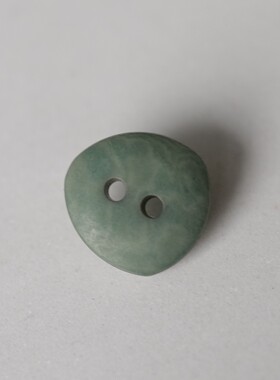 12mm 一颗价英国Textile Garden暗灰绿色象牙棕榈三角纽扣