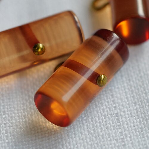 20mmx8mm橘棕色半透明套索扣