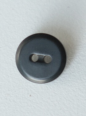 12mm一颗价德国JIM两面可用两孔黑色象牙棕榈纽扣