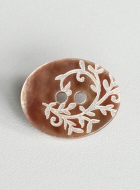 18mmx14mm1颗价英国Textile Garden姜饼棕底叶片椭圆贝壳纽扣