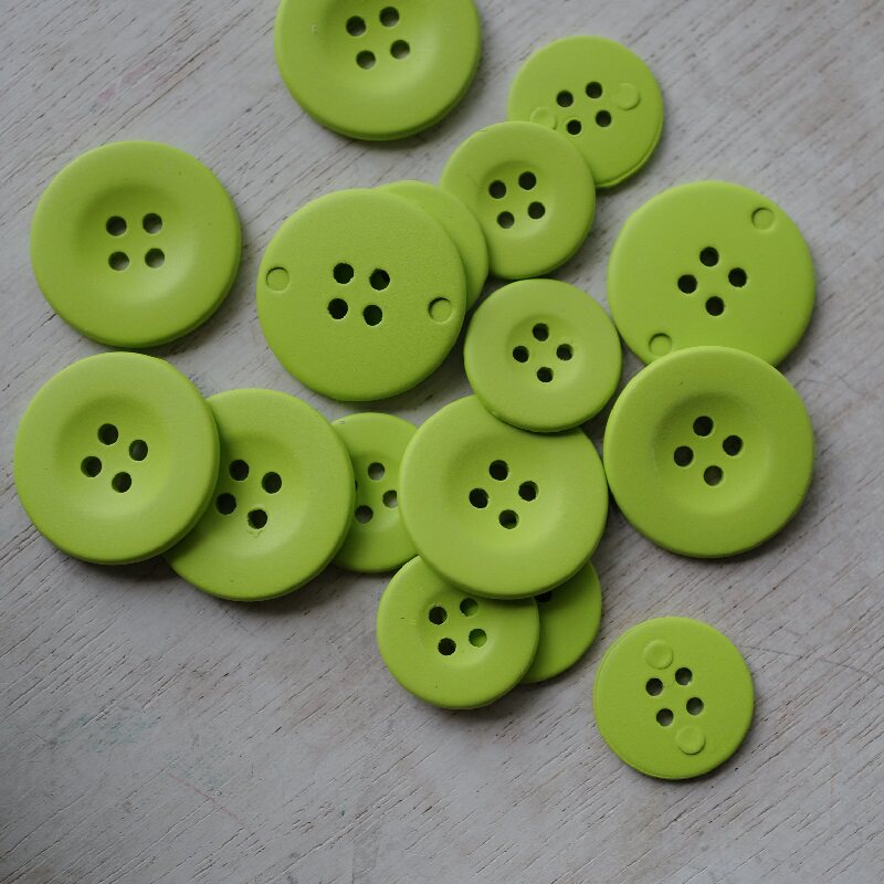 20mm15mm一颗价格英国Textile Garden金属有分量哑光青苹果绿纽扣