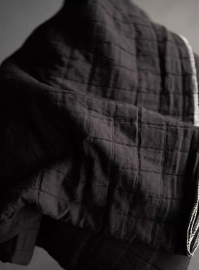 10cm长价120cm宽英国Merchant and Mills月食黑提花压纹棉布