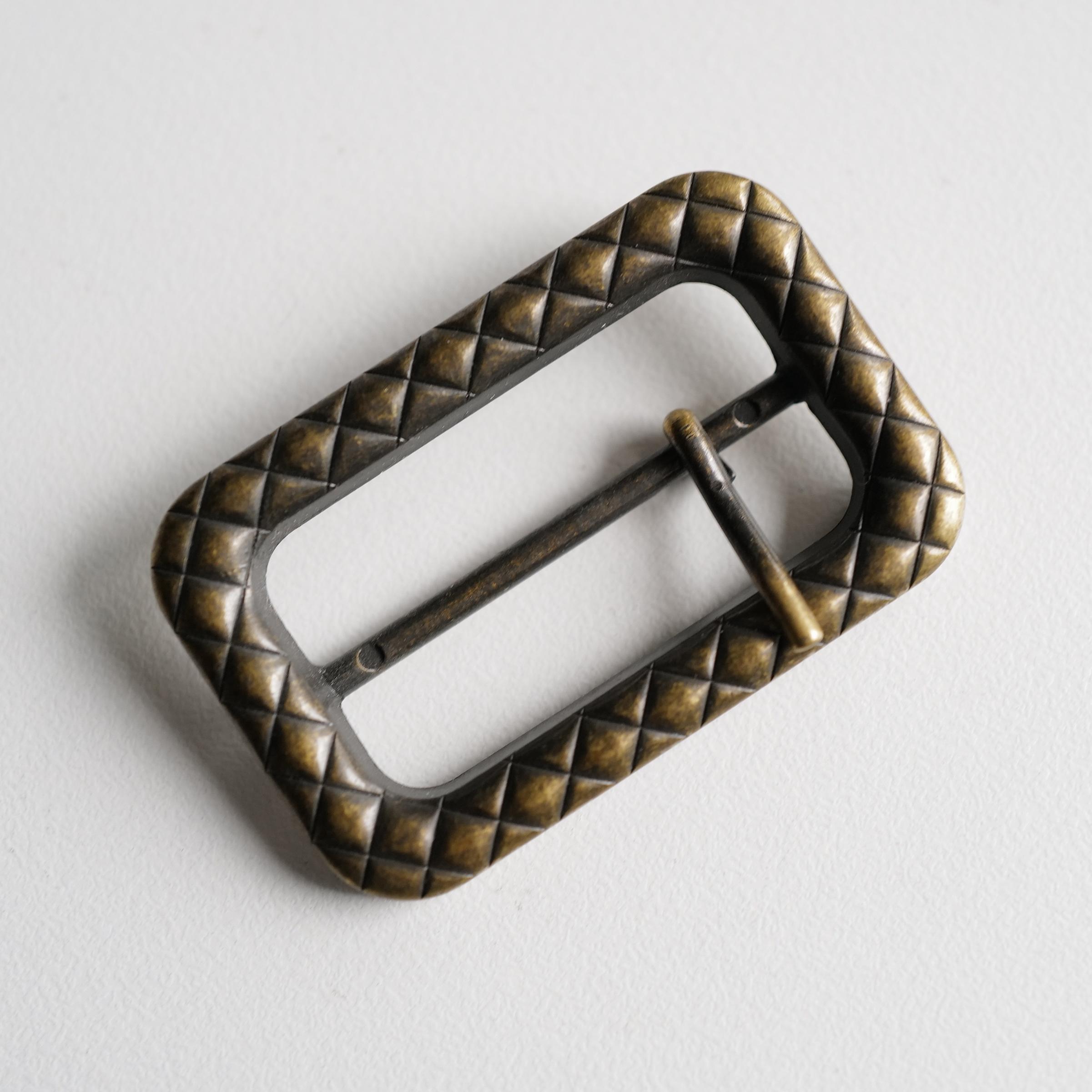 黄铜色格纹纹理金属材质腰带扣