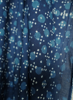 20cm长价110cm宽英国Merchant and mills池畔生灵靛蓝棉布