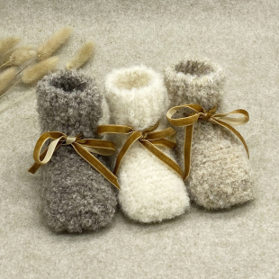 婴儿保暖鞋 加厚婴儿鞋 纯手工编织宝宝毛线鞋 百天鞋 防掉鞋 秋冬季