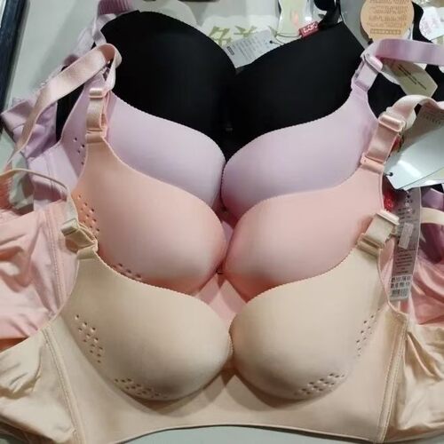 佰莉佰美洞洞杯透气孔光面一片式内衣女无钢圈上托聚拢文胸罩