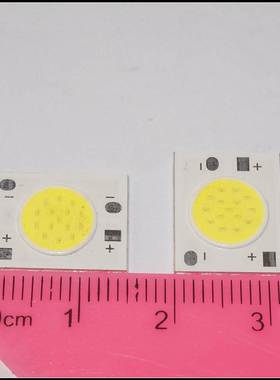 1元3个 可能是3W LED灯板 五并三串 仅供研究 无资料 正白光