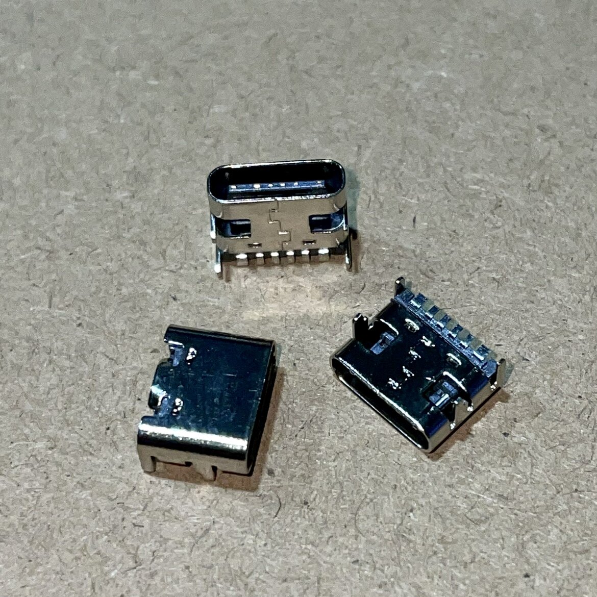 1元3个 TYPE-C母座 6.8